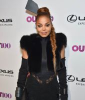 janet-jackson-toronto-10nov17-04.jpg