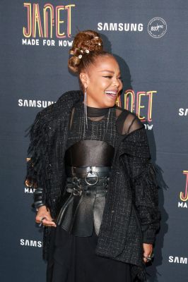 jj_JanetJacksonDaddyYankee_MadeForNowReleaseParty_Samsung_NYC_15.jpg