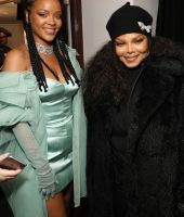00-rihanna-janet-together2.jpg