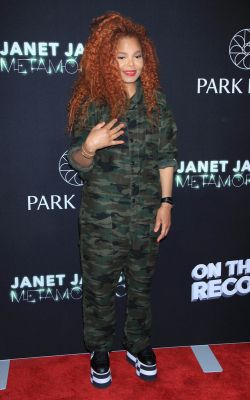janet_metaparty02.jpg