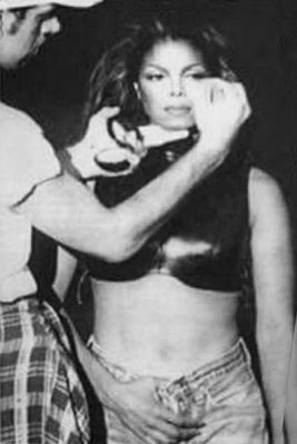 jj_YuriElizondoSET3_5.jpg
