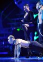 jj_JANET_AmericanIdol2010_8.jpg