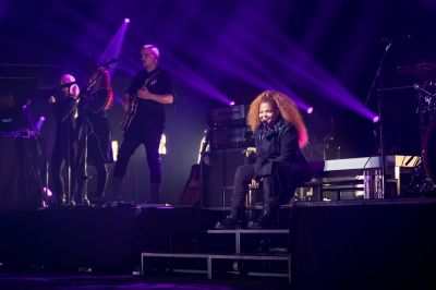 jj_MontreuxFestival2019_11.jpeg