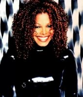 janet_TVR_EllenVonUnwerth_SET4_7.jpg