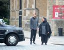 jj_pregnant_shopping_london16__281229.jpg
