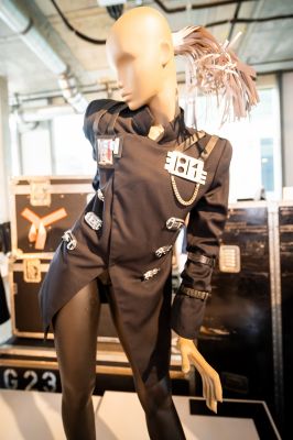 beverlyhills_juliensauctions_official_287129.jpg