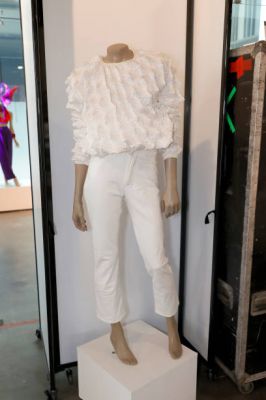 jj_juliensauctions_beverlyhills_gallery_opening_2021_284329.jpg