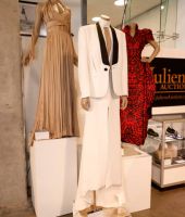 jj_juliensauctions_beverlyhills_gallery_opening_2021_287829.jpg