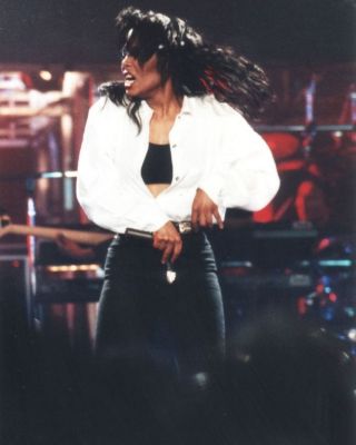 Janet_BlackCat_Videoshoot_1990_28329.jpg