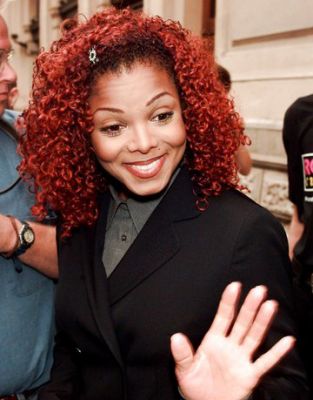 jj_leaving_circuslondon_waxfigure_001_28129.jpg