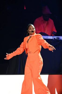 JANET_DERBYNIGHT_2022_282229.jpg