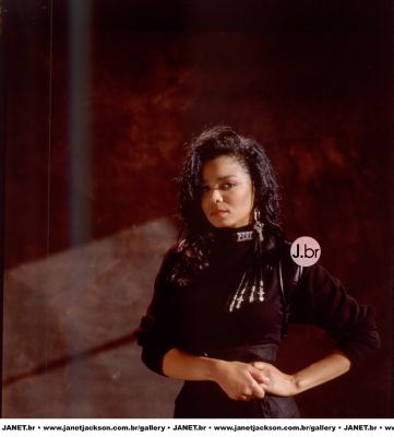 jj_GG89_Outtakes_28229.jpg