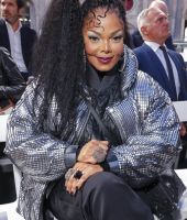 jj_PFW_LousiVuitton22_281029.jpg