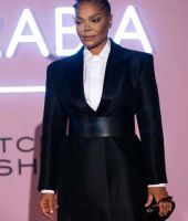 jj_TrustArabiaAwards_Qatar_281129.jpg