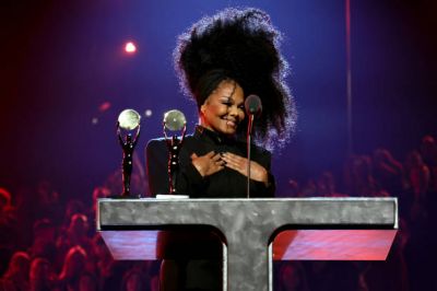 jj_RockHall2022_28429.jpg