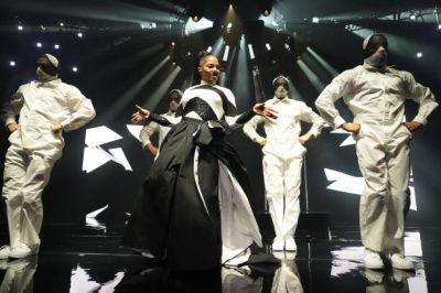 jj_TogetherAgainTour_Night1FL_2023_281329.jpg
