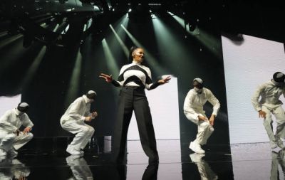 jj_TogetherAgainTour_Night1FL_2023_281629.jpg