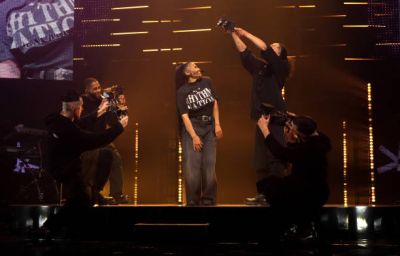 jj_TogetherAgainTour_Night1FL_2023_282429.jpg
