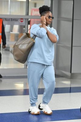 jj_JFKAirport_NYFW23_28529.jpg