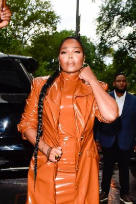 jj_NYFW_Arrivals_Siriano_23_28429.jpg