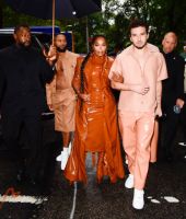 jj_NYFW_Arrivals_Siriano_23_28529.jpg