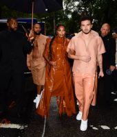jj_NYFW_Arrivals_Siriano_23_28729.jpg