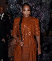 jj_NYFW_Siriano2023_281029.jpg