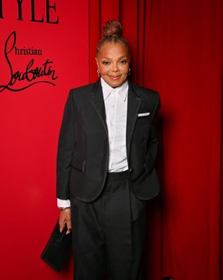 00002JJ_BritishGQ_Louboutin.jpeg