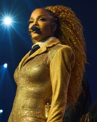 00006JJ_JanetVegas_OfficialPics_SolF.jpg