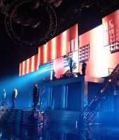 jj_VegasFinalAct_00005.jpg