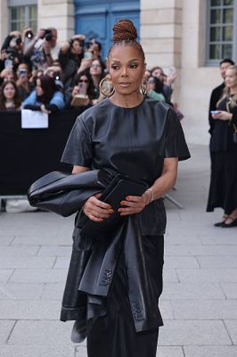 jj_JanetTomFord_PFW2500013.jpg