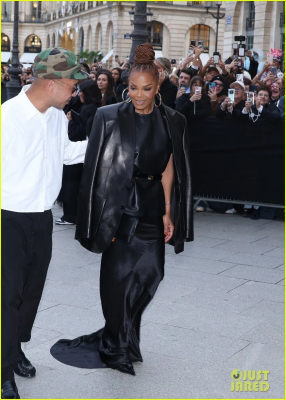 jj_JanetTomFord_PFW2500018.jpg