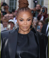 jj_JanetTomFord_PFW2500021.jpg