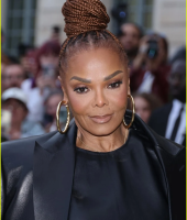 jj_JanetTomFord_PFW2500022.jpg