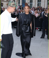 jj_JanetTomFord_PFW2500027.jpg