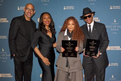 jj_GrammyHallFame_Press_00003.jpg