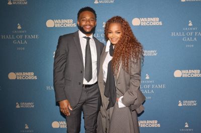 jj_GrammyHallFame_Press_00006.jpg