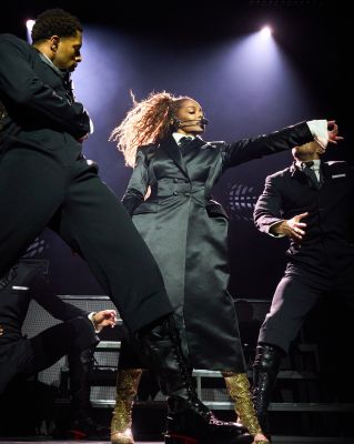 Click to view full size image
==============
jj_JanetJapanTour_202600005.jpg jj_JanetJapanTour_202600005.jpg