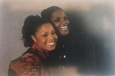 TheKlumps_ONSET3_MariaHorsford.jpg