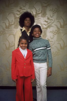 1974_TimBoxer_WarwickHotel_2.jpg