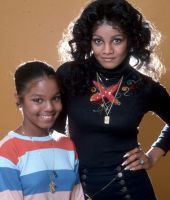 jj_MichaelOchs_Studio_Session_Latoya_5.jpg