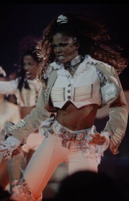 janetWorldTour_Miscellaneous60.jpg