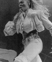 jj_janetWorldTour_StPeterburg.jpg