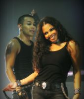 jj_nonestour_Milwaukee18.jpg