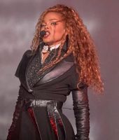 janet-jackson-at-verizon-arena-281.jpg