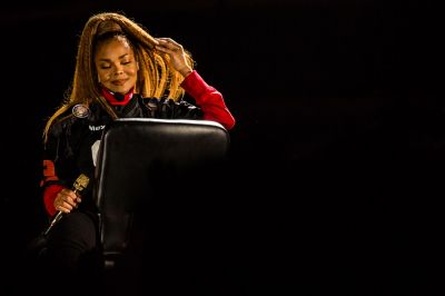 jjoutsidelandsfest_281529~0.jpg