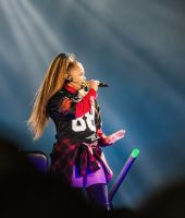 jjoutsidelandsfest_281929.jpg