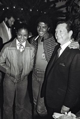 1981_MJ_JANET_LizaMinelli_1_copia.jpg