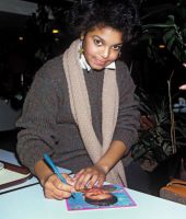 1982_JanetJacksonAlbumSigning_3.jpg