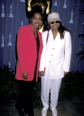 1994_OSCARS_Nominees_Luncheon_009.jpg